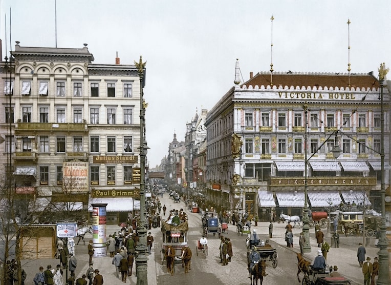German Chicago of Europe Berline Unter den Linden 1900
