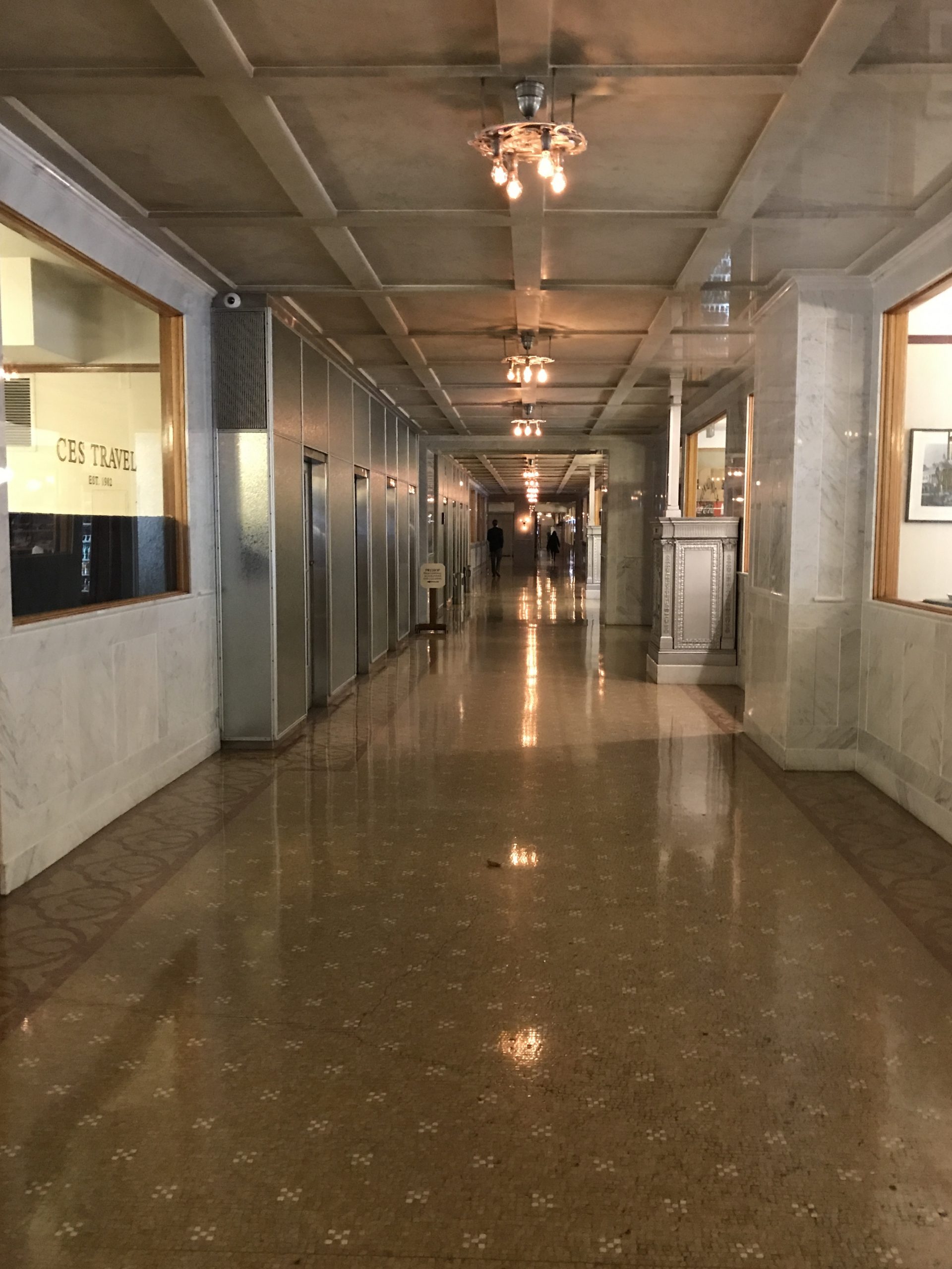 Monadnock building lobby