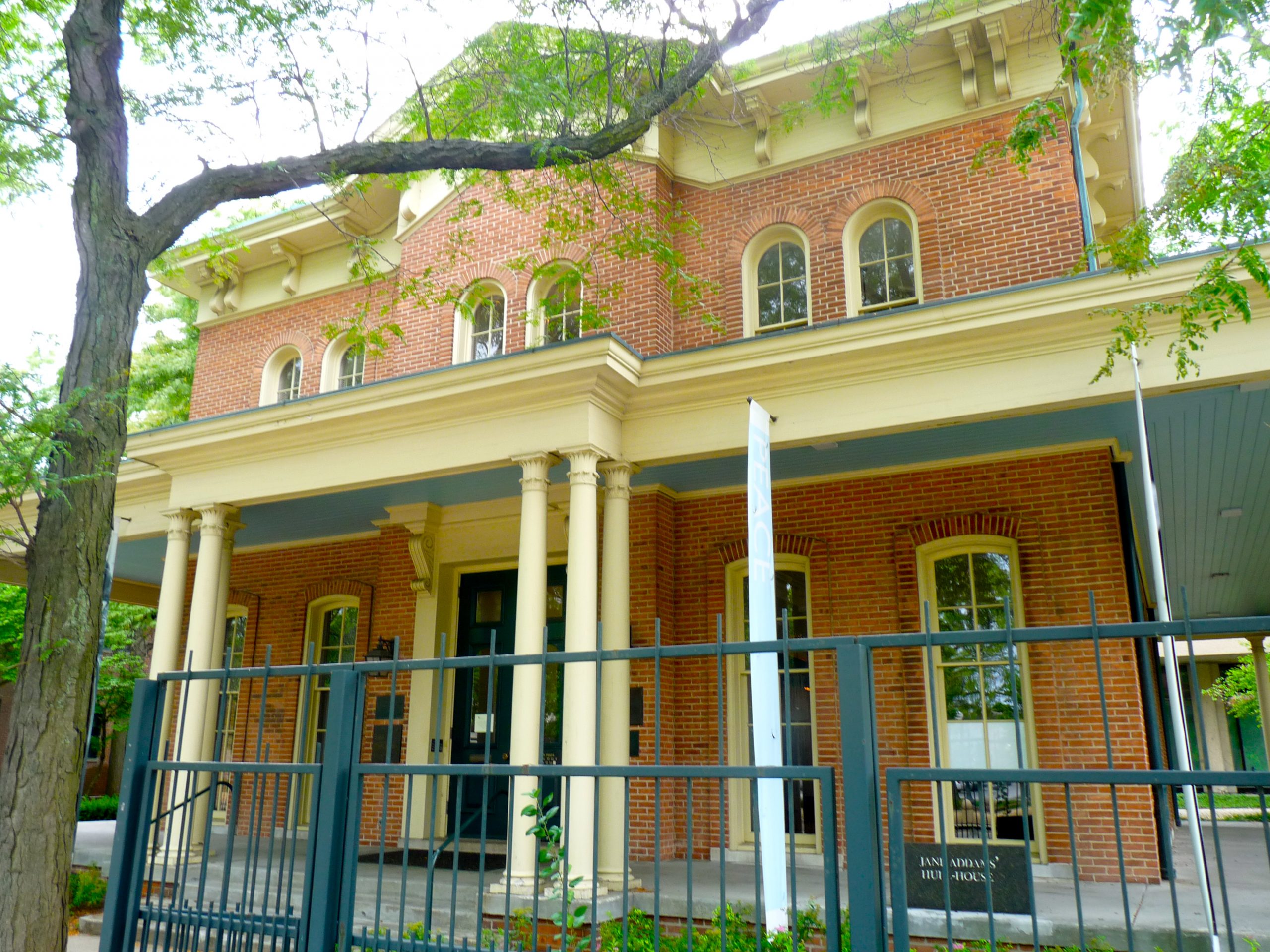 Chicago neighborhoods private tour Hull House Italians in Chicago