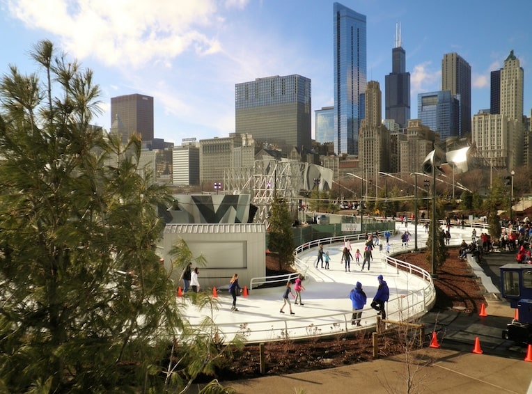 Maggie Daley Park ice skating ribbon holiday things to do in Chicago