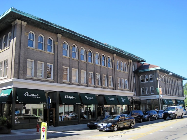 architecture in oak park scoville square