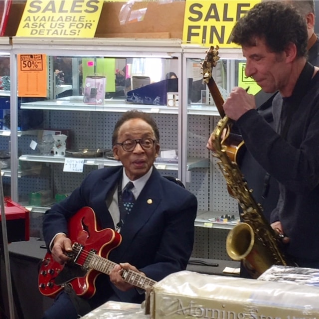 Chicago Jazz History Meyers Hardware Sunset Cafe Grand Terrace Bronzeville closing party performers