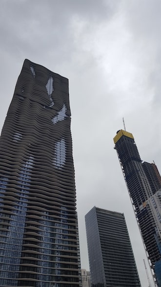 new buildings in Chicago 2019 Vista Tower Aqua Tower Jeanne Gang