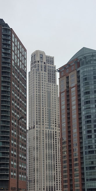 new buildings in Chicago 2019 One Bennett Park