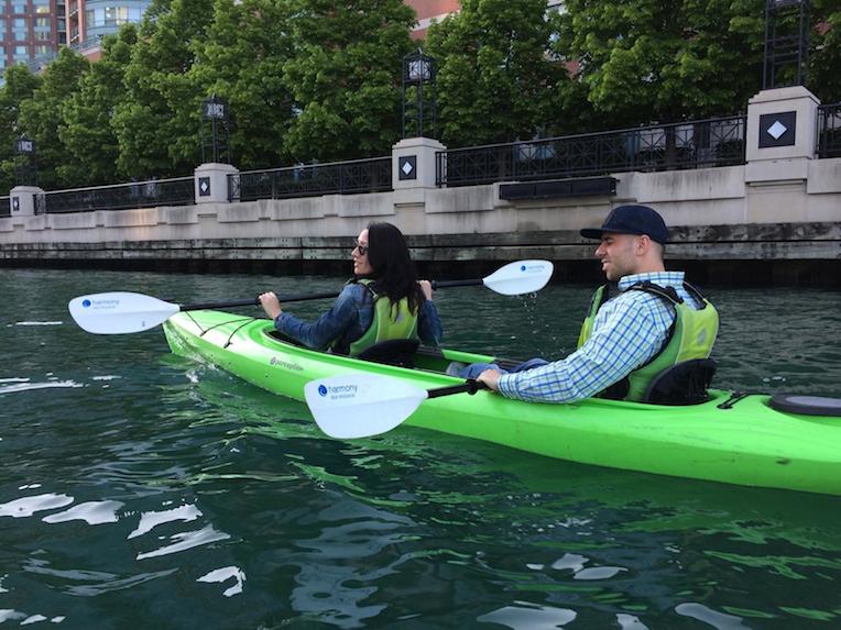 things to do in Chicago this summer kayak Chicago River Urban Kayak