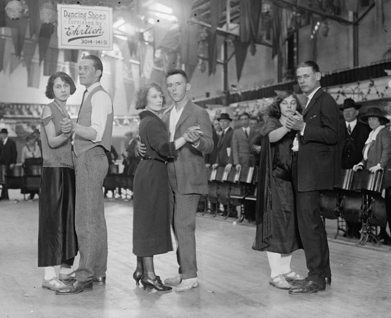 valentine's day history in chicago dance marathon 1923