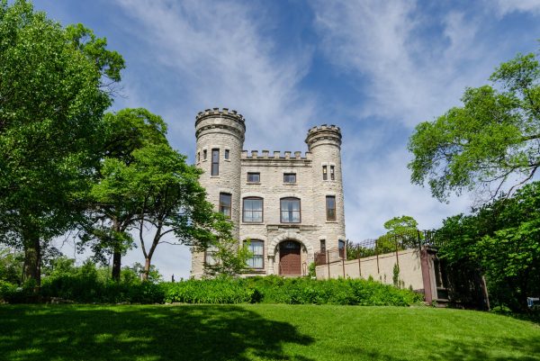 Historic wedding venues Chicago Beverly castle