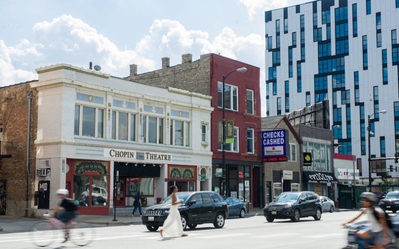 Wicker Park Food Tour Chopin Theater