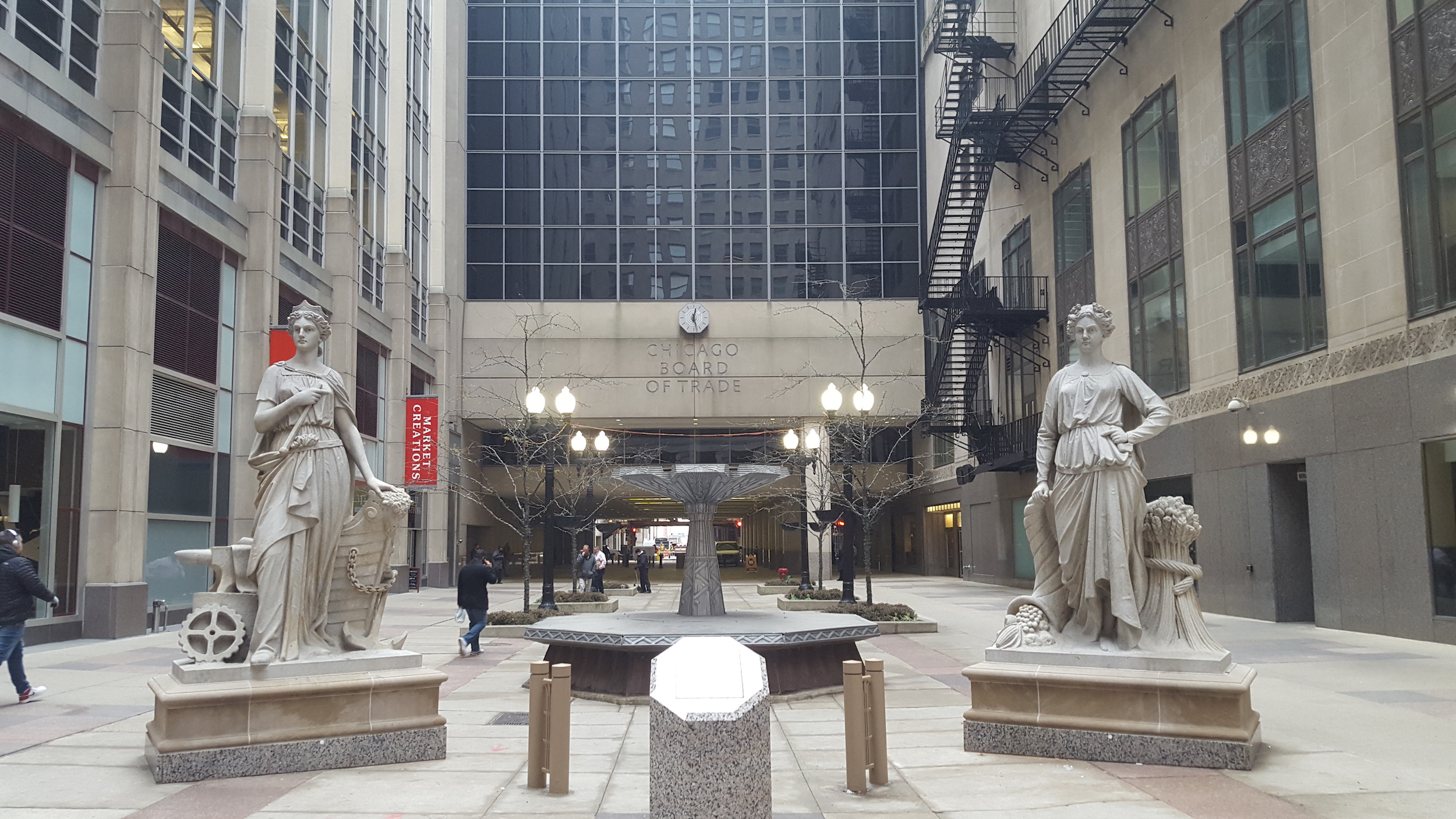 visit the Chicago board of trade lost statues